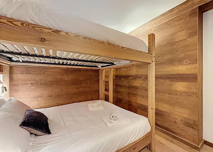 Meleze - - La Massouderie *