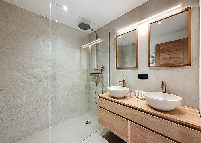 Meleze - - La Massouderie *